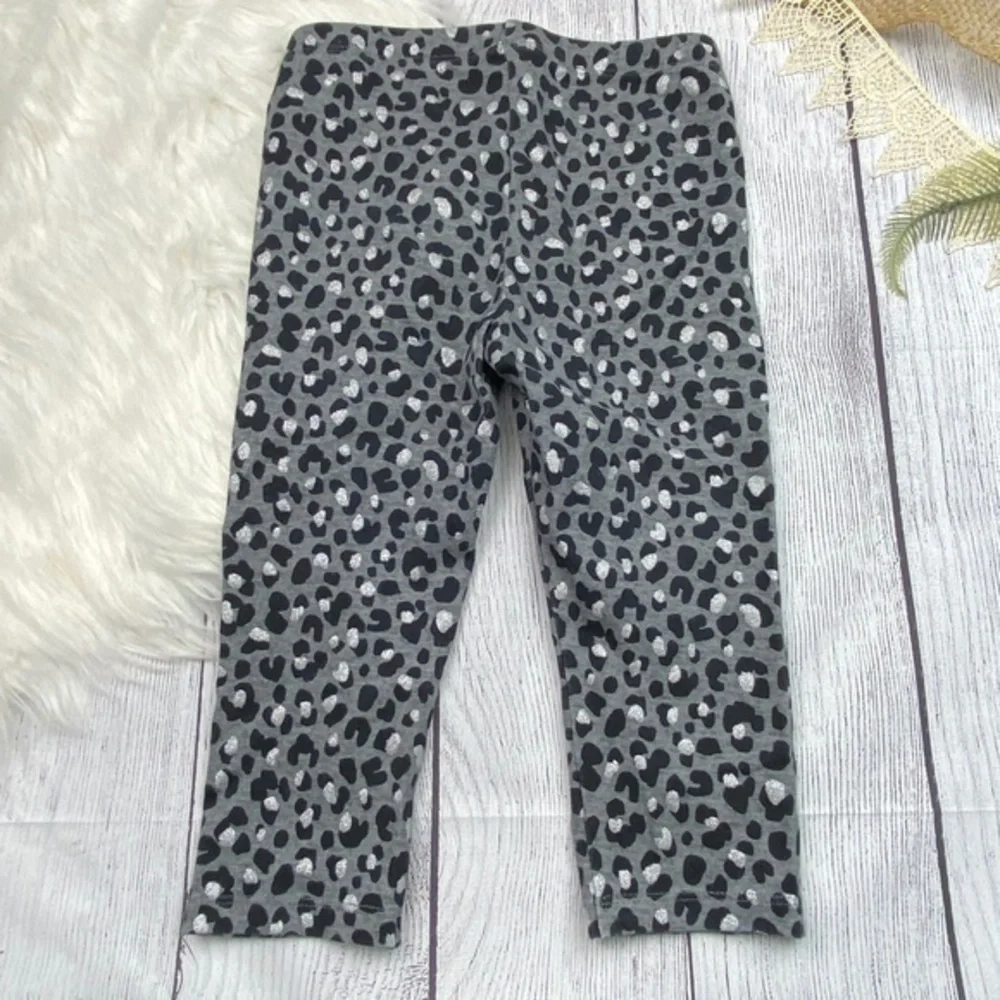 The Childrens Place Capri Legging Pants Girls‎ Size S Leopard Print Gray Black